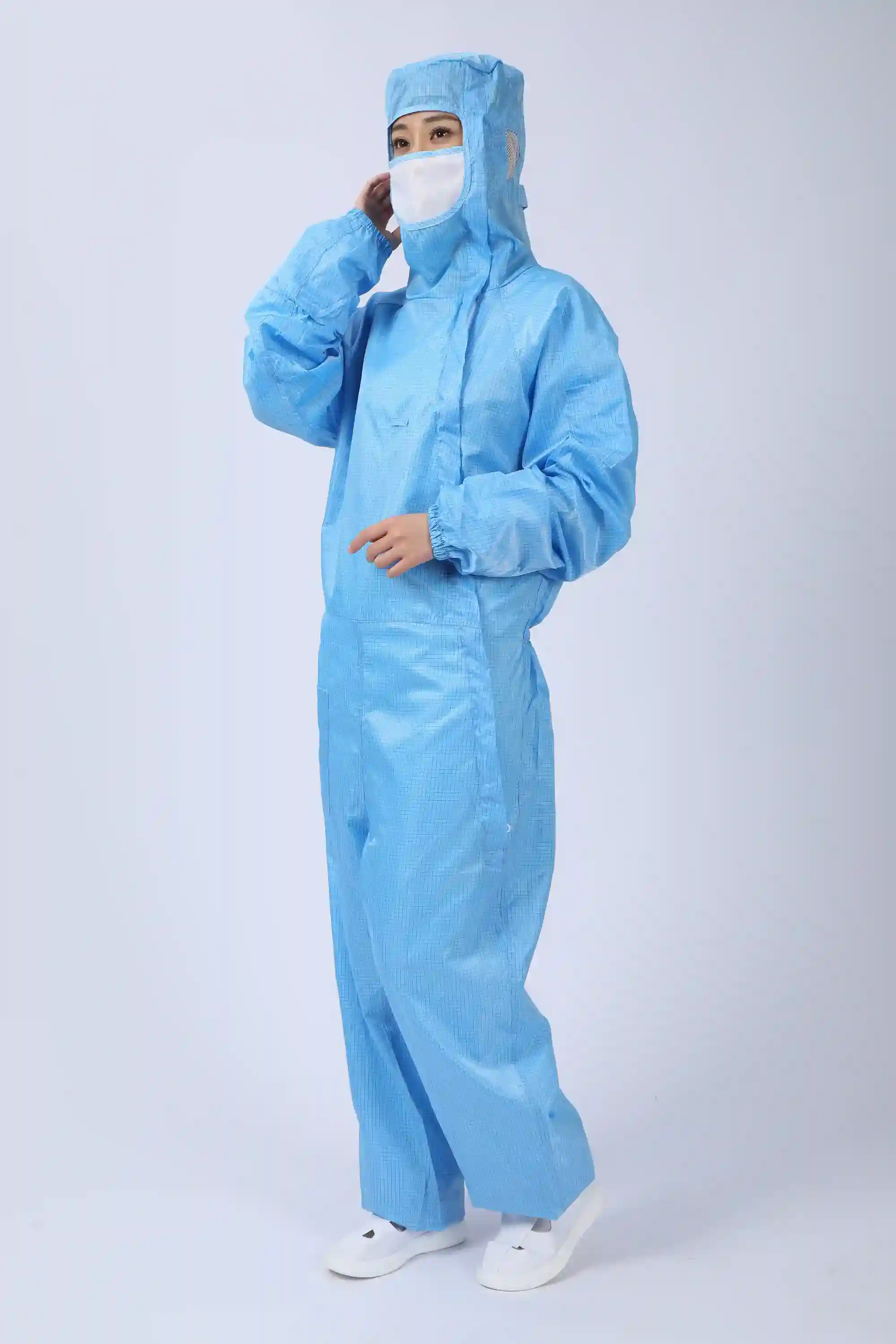 Diagonal Zipper Clean Room Suit