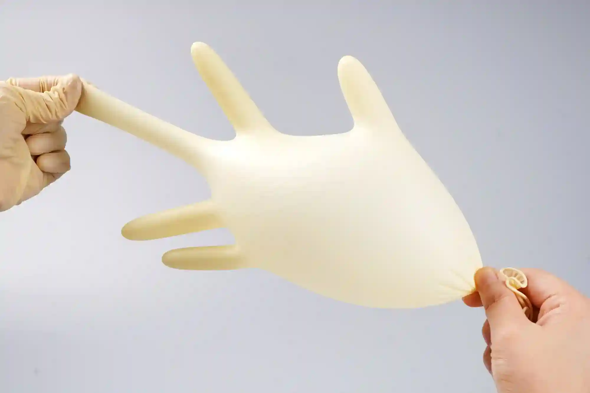 9-inch Latex Glove 3