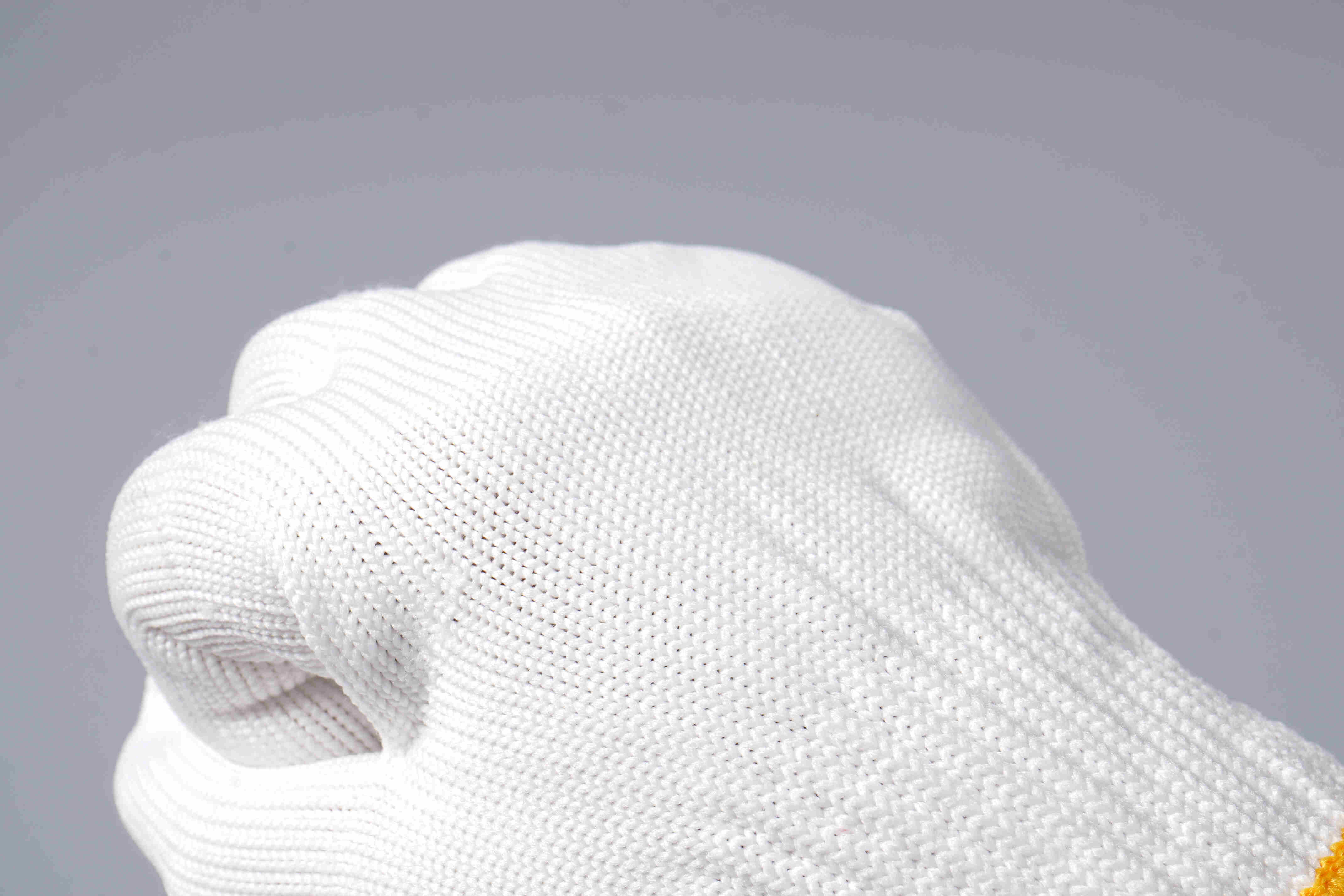 白色尼龙劳保手套