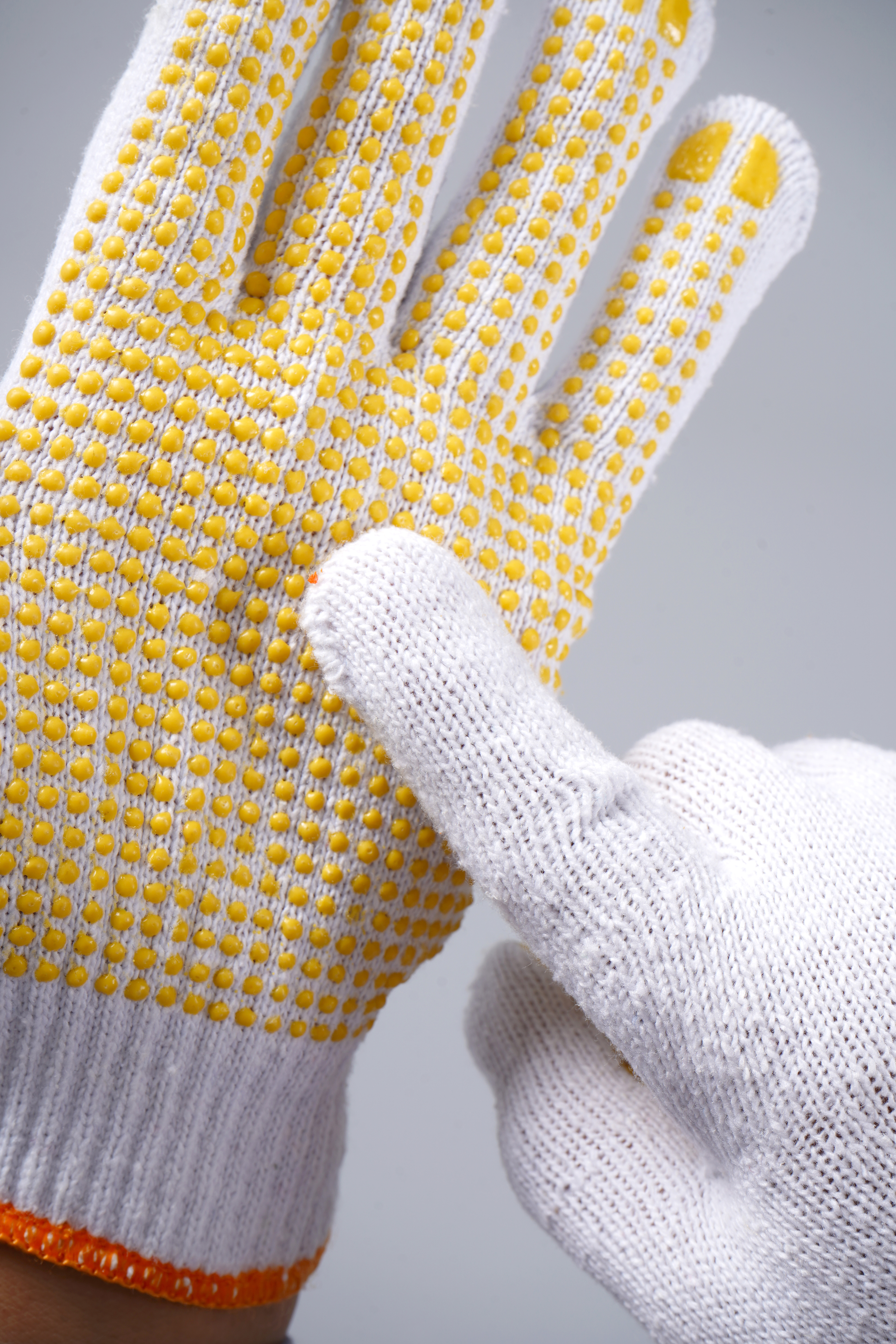 黄棉点塑劳保手套