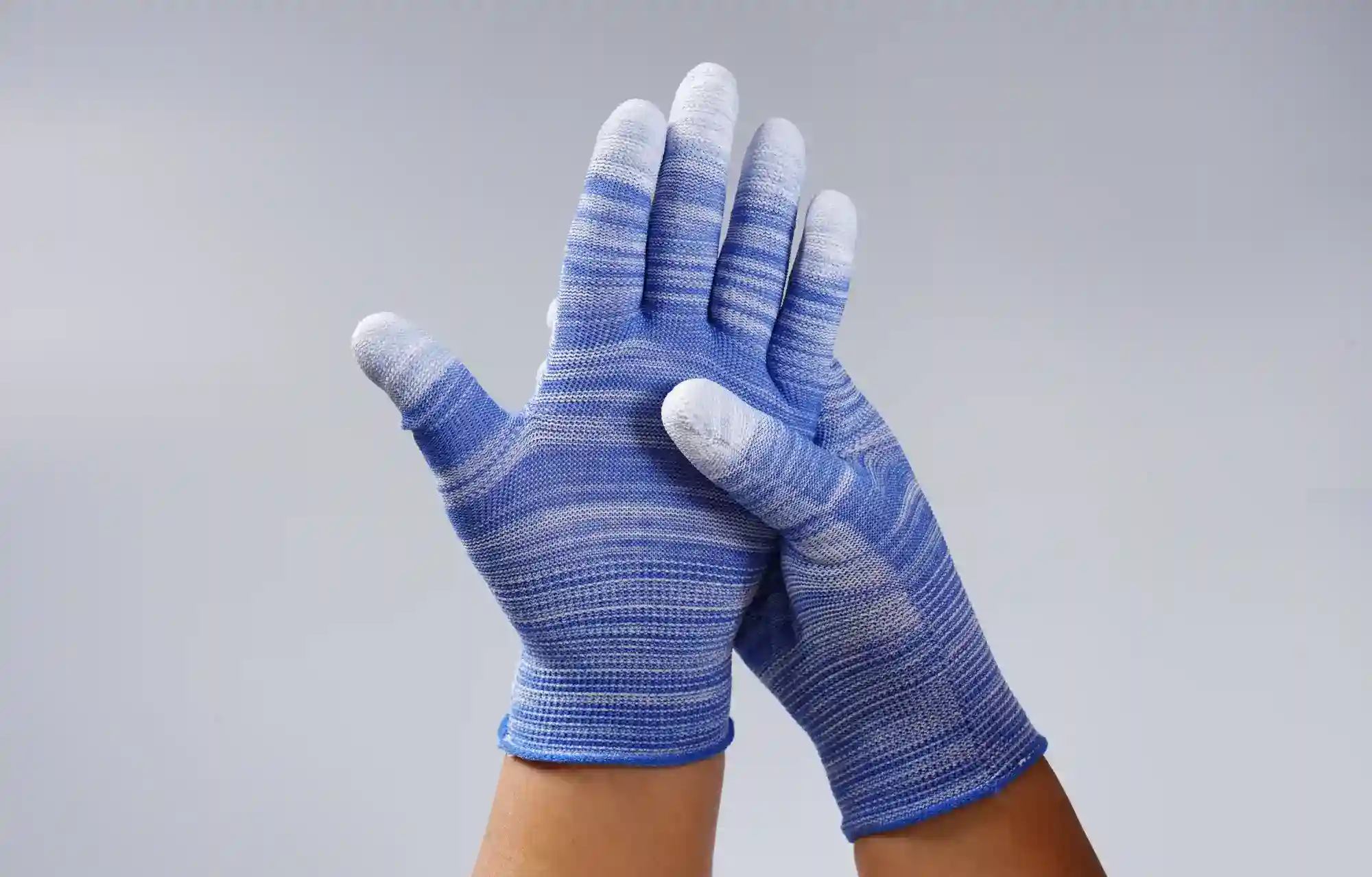 Striped Knitted Glove