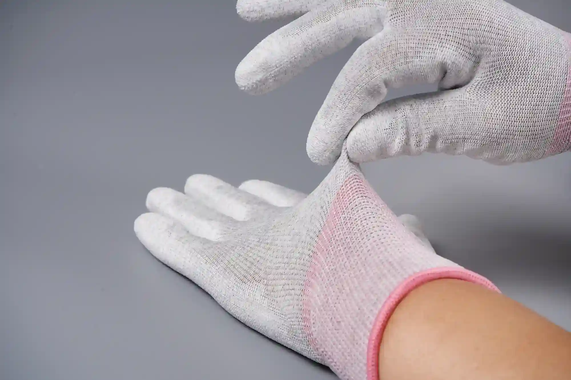 Carbon Fiber Knitted Glove