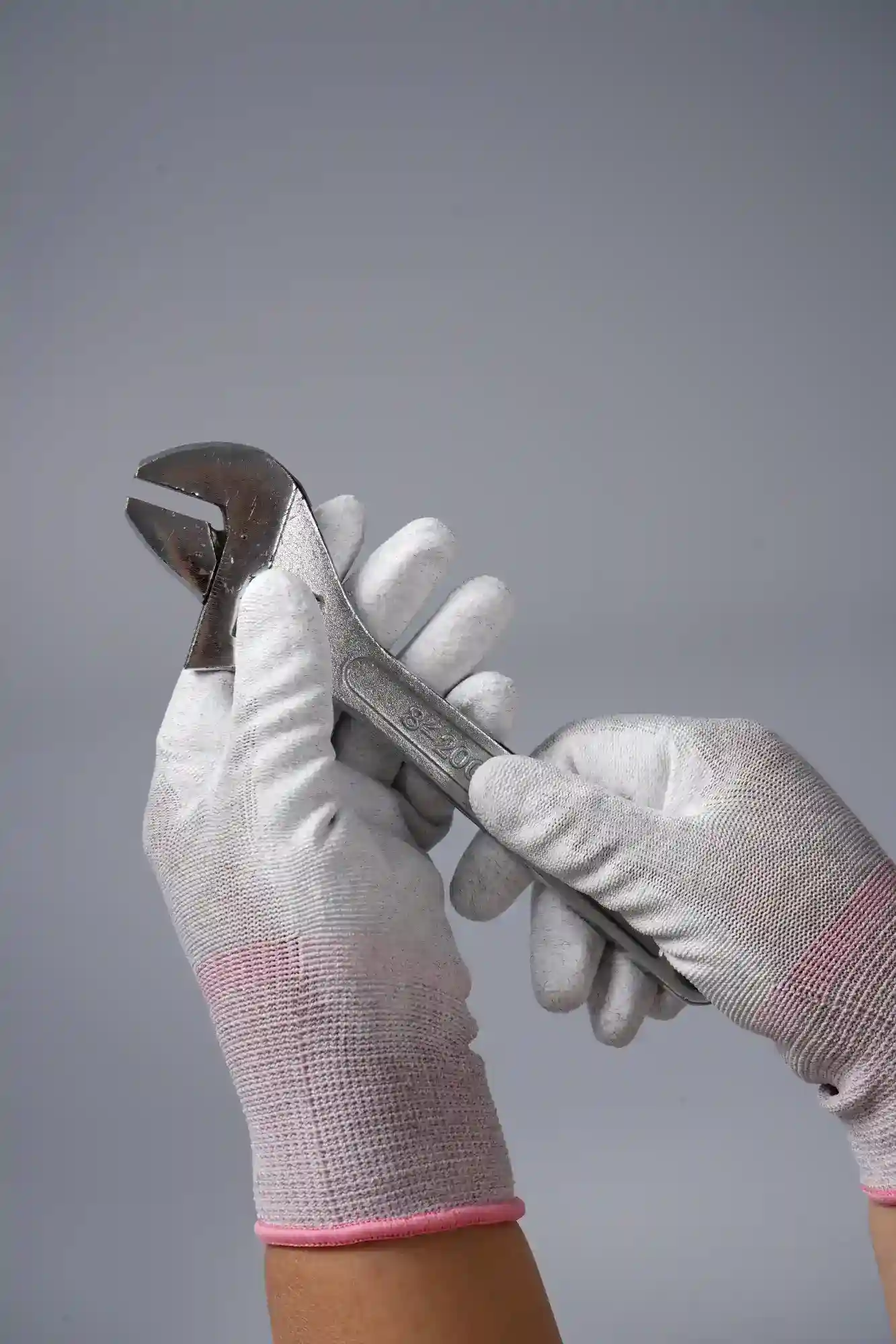 Carbon Fiber Knitted Glove